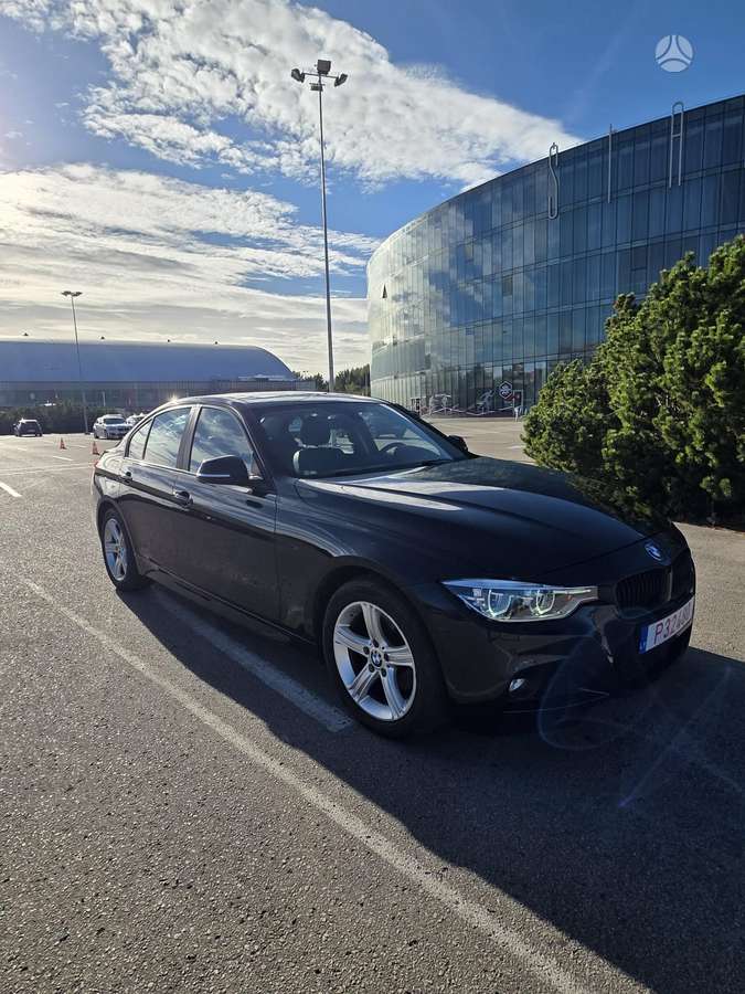 BMW 320, 2.0 l., Седан
