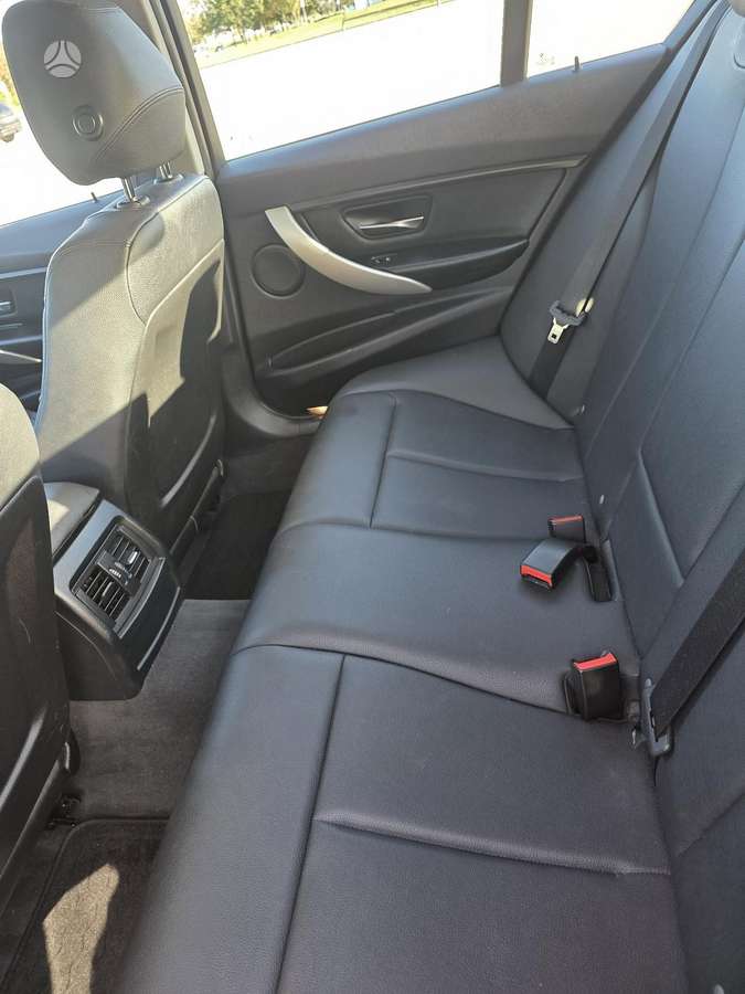 BMW 320, 2.0 l., Седан