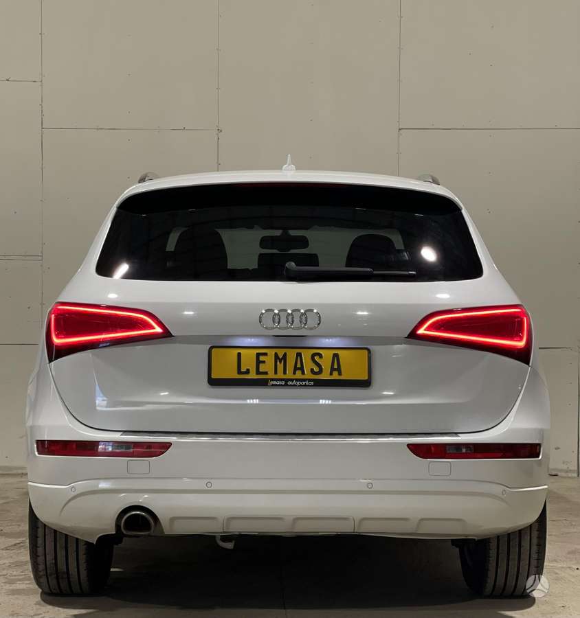 Audi Q5, 2.0 l., Внедорожник / Кроссовер