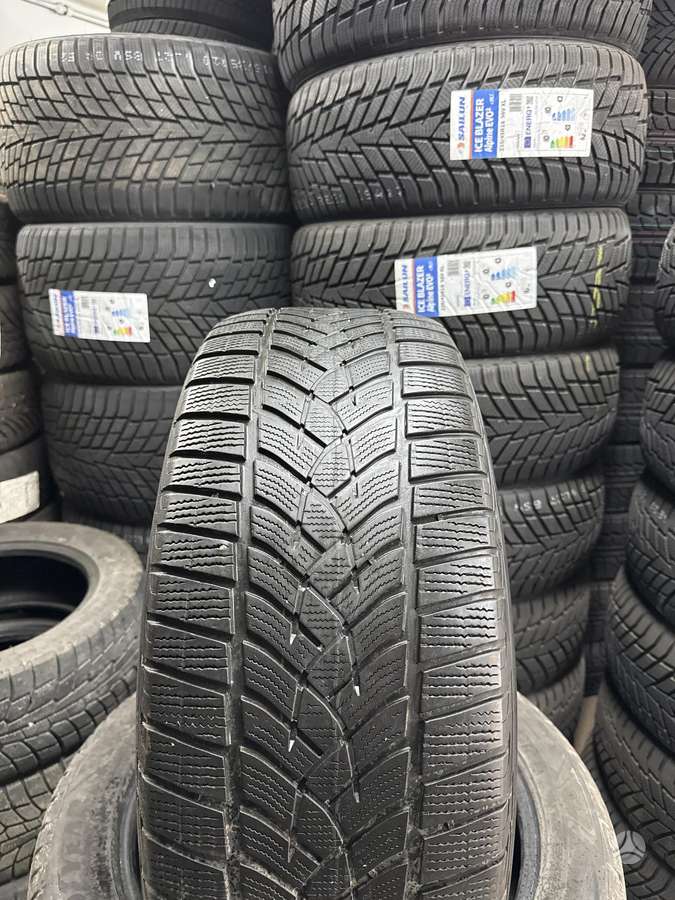 Goodyear Ultra Grip Performance, winter 255/50 R20