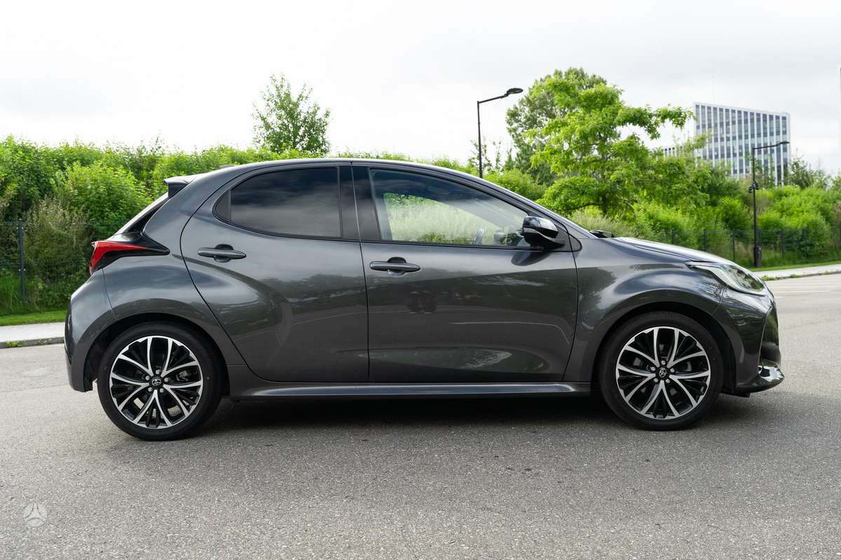 Toyota Yaris - 6