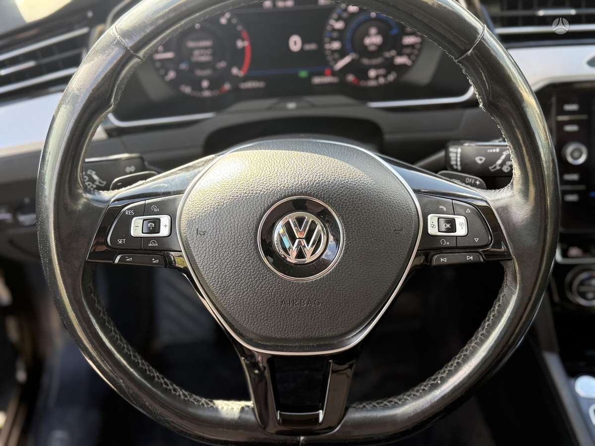 Volkswagen Passat, 2.0 l., Универсал