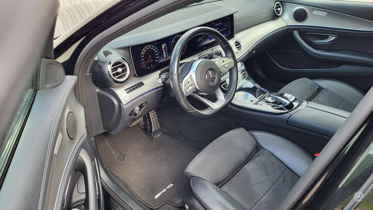 Mercedes-Benz E220 - 10
