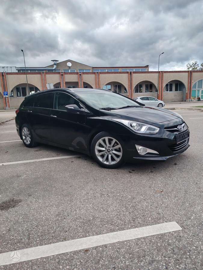 Hyundai i40, 1.7 l., Универсал
