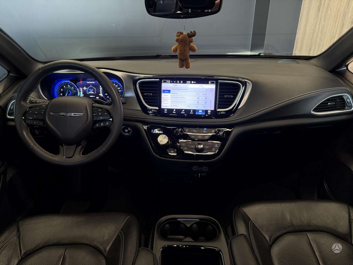 Chrysler Pacifica, 3.6 l., Минивэн