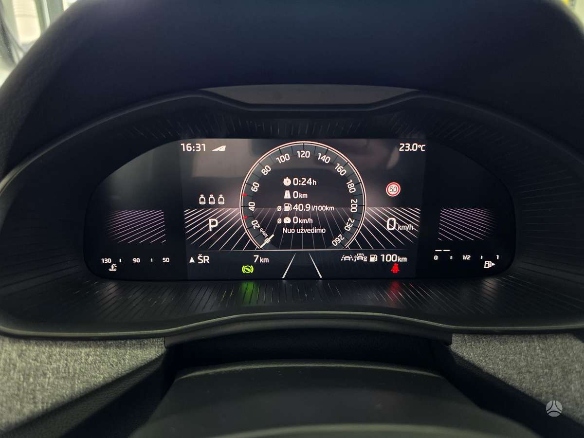 Skoda Scala, 1.0 l., hatchback