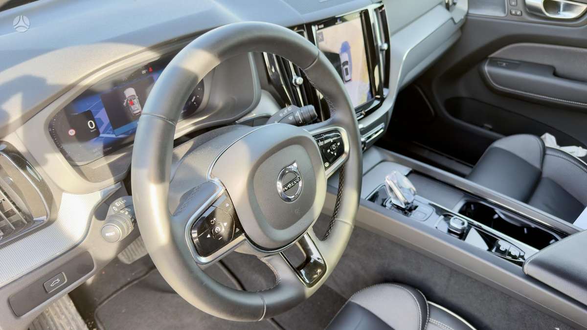 Volvo XC60 - 8