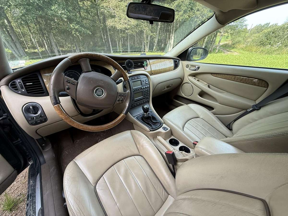 Jaguar X-Type, 2.2 l., Седан