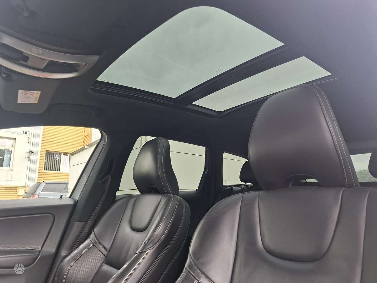Volvo XC60 - 12