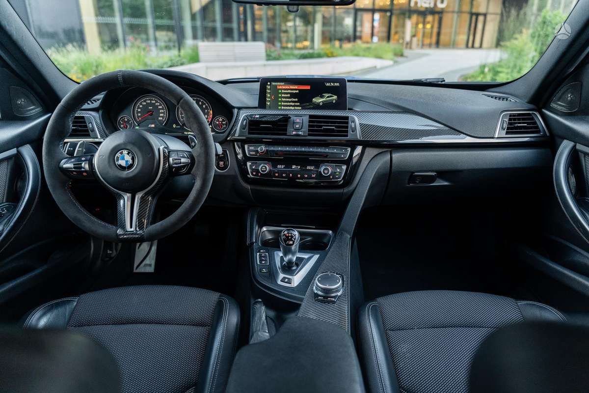 BMW M3, 3.0 l., Седан