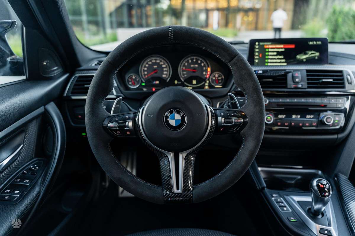 BMW M3, 3.0 l., Седан