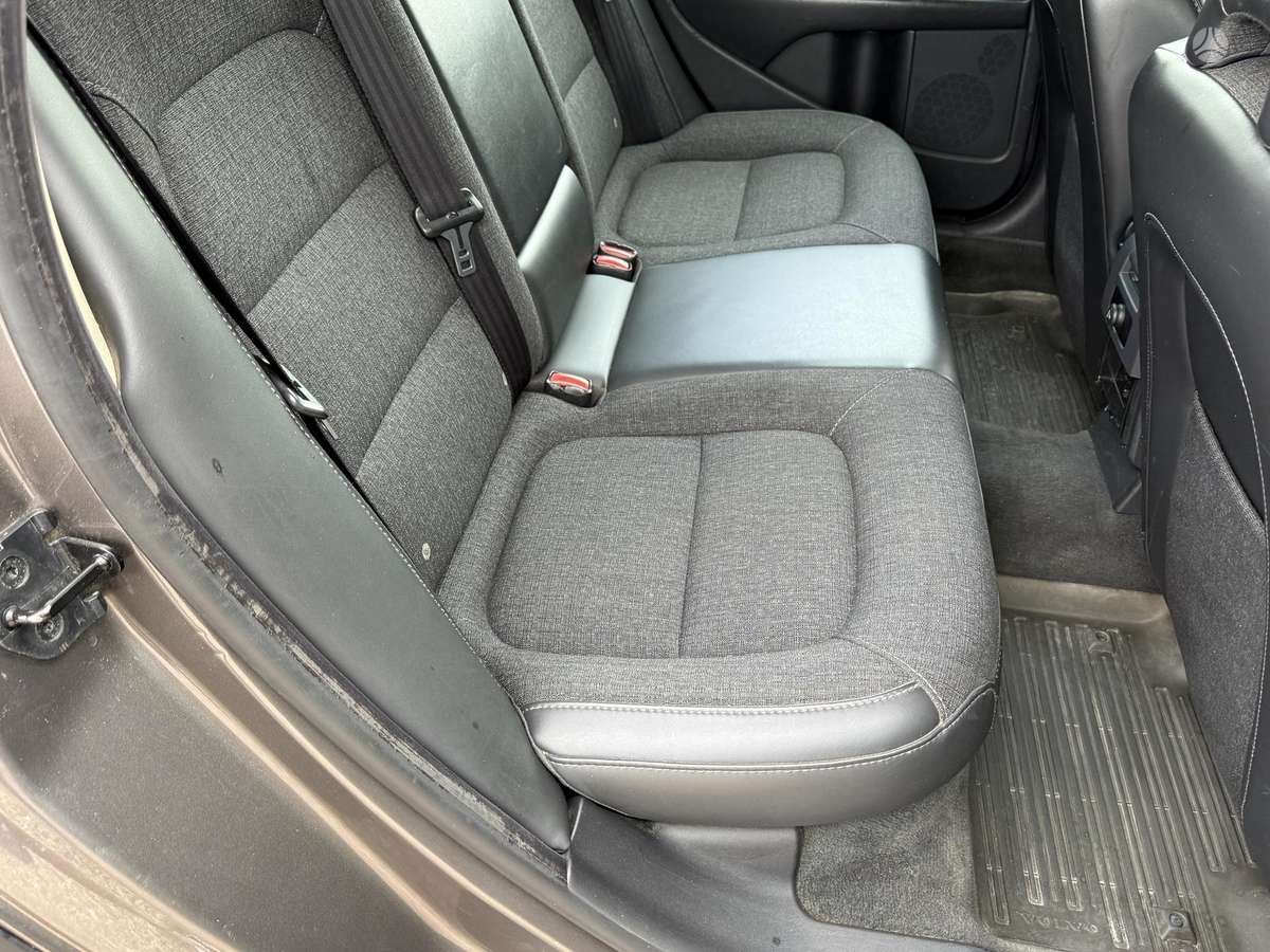 Volvo XC70, 2.4 l., Универсал