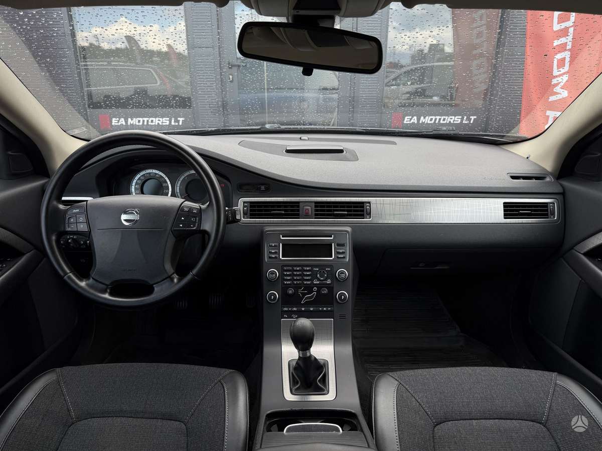 Volvo XC70 - 12
