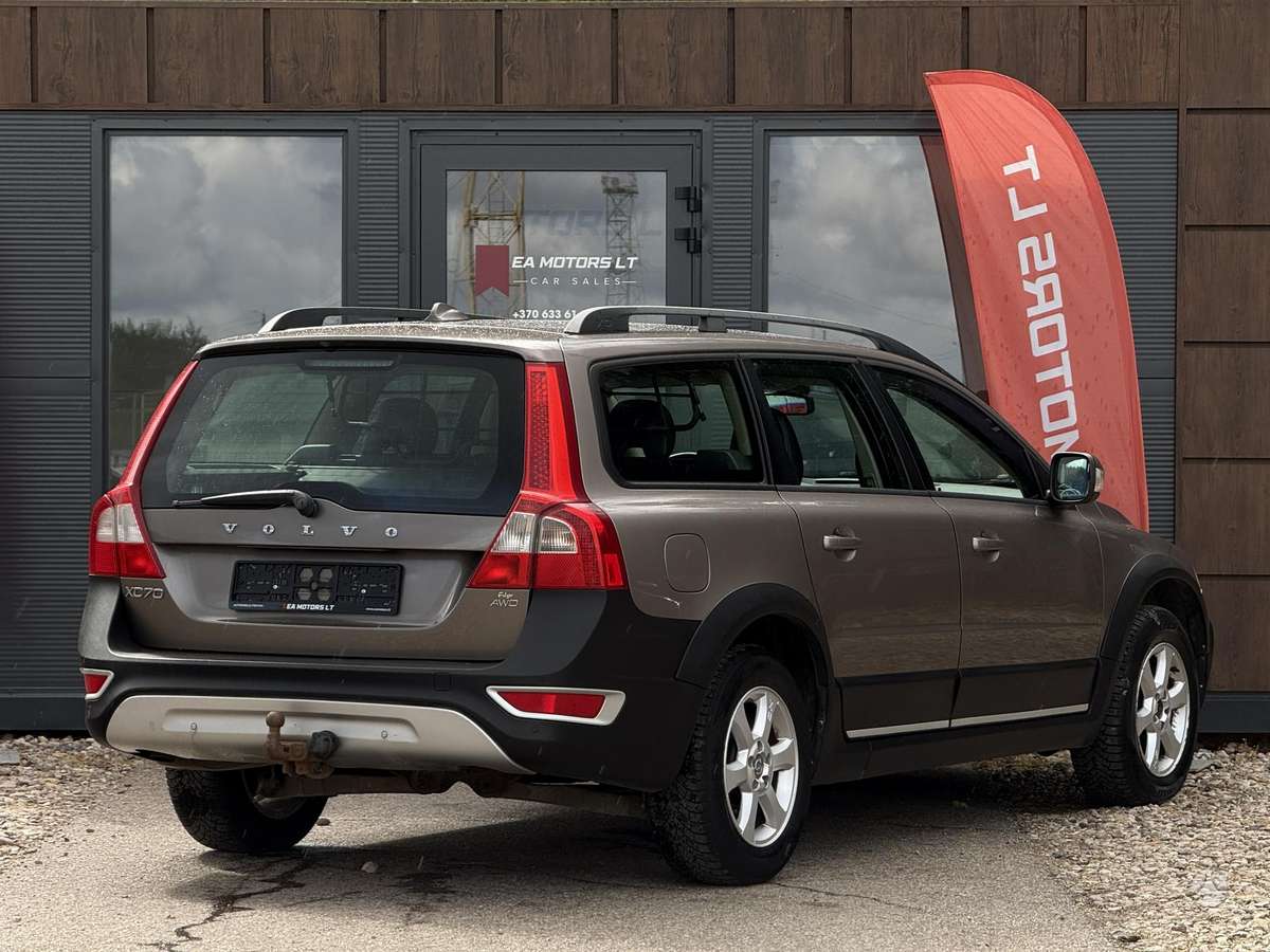 Volvo XC70 - 5