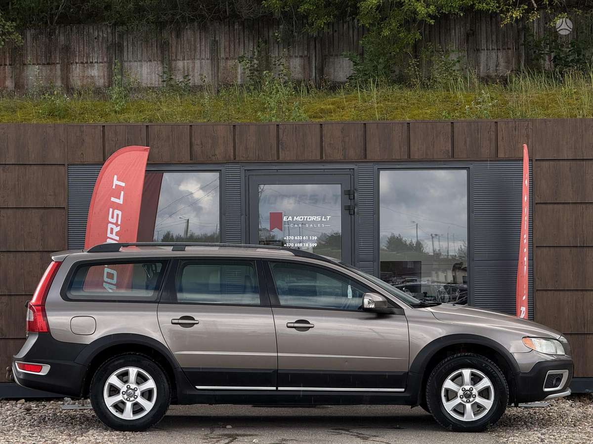 Volvo XC70 - 4