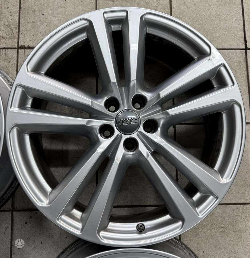 Audi, lengvojo lydinio, R20