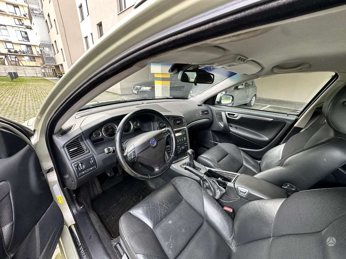Volvo V70, 2.4 l., Универсал