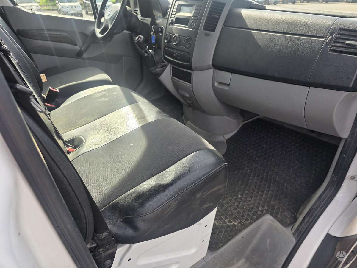 Volkswagen Crafter - 10