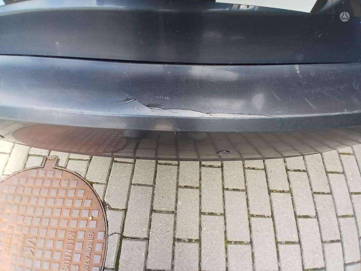 Toyota Avensis - 9