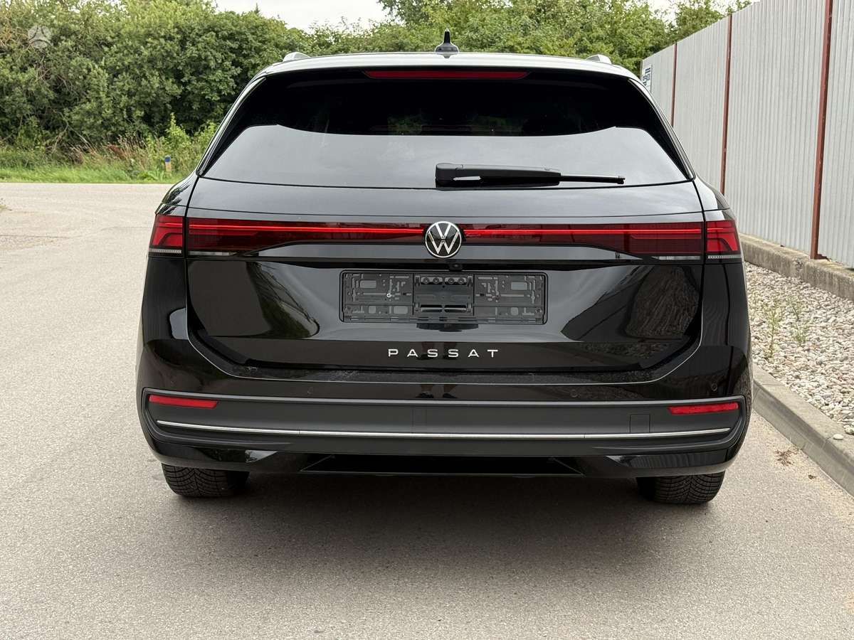 Volkswagen Passat - 8