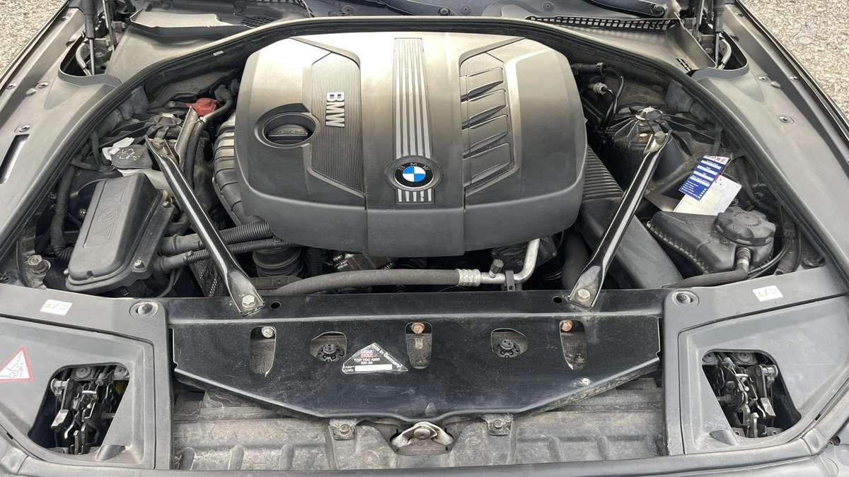 BMW 520, 2.0 l., universalas