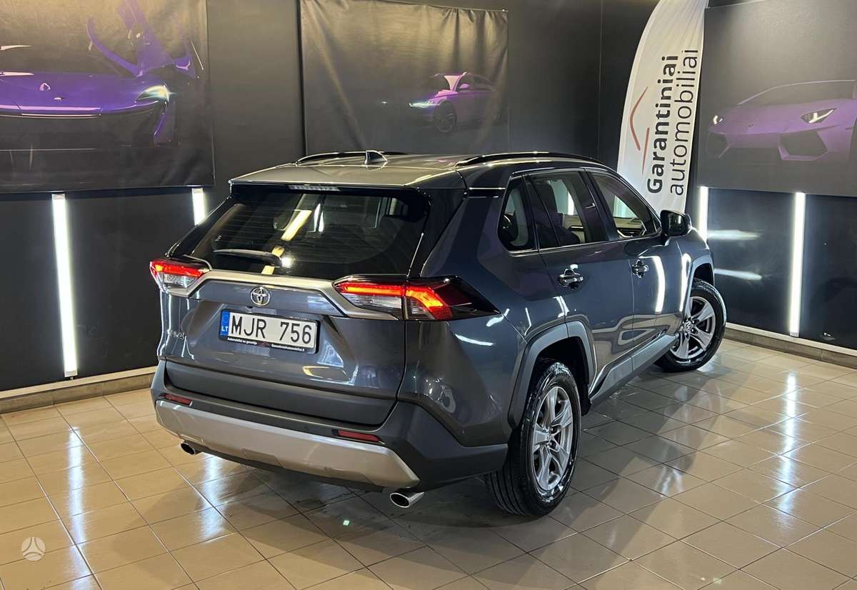 Toyota RAV4 - 2