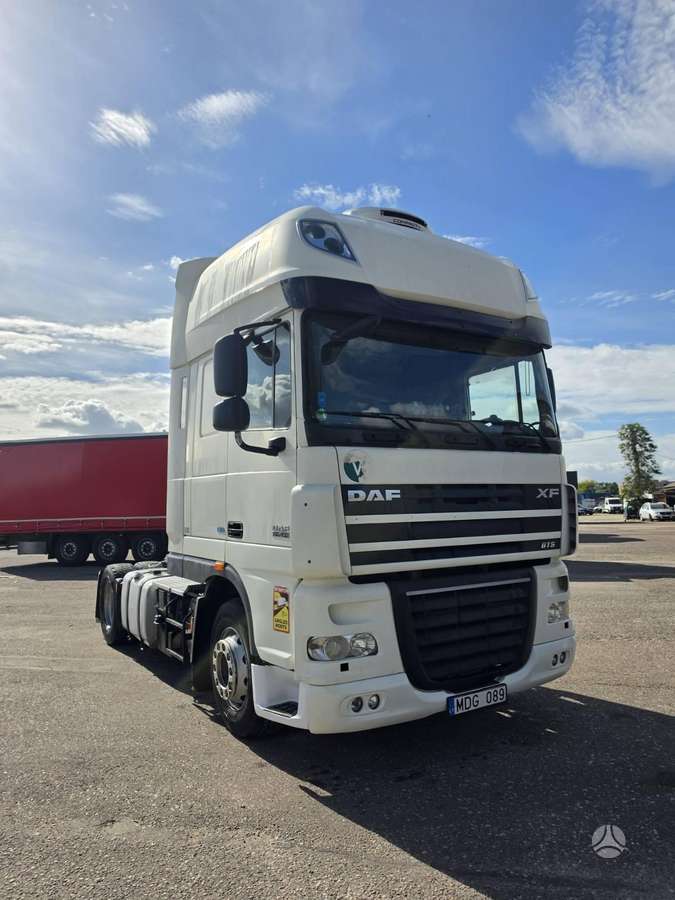 DAF XF 105 460T, double sleeper