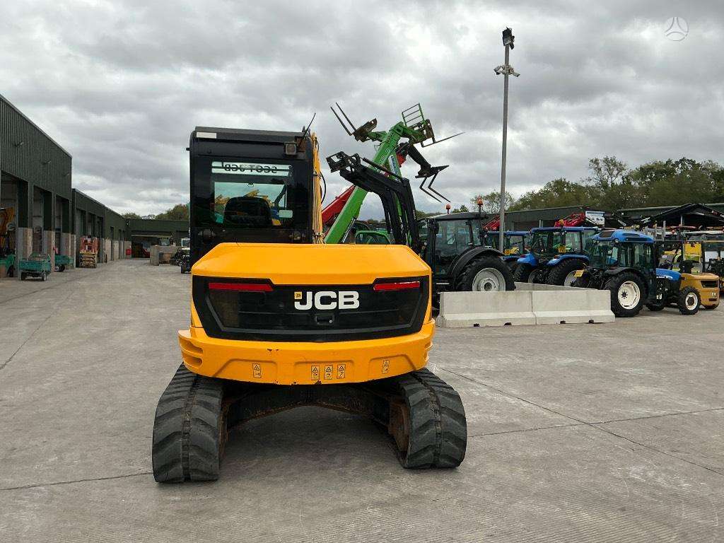JCB 86 C-1, ekskavatoriai