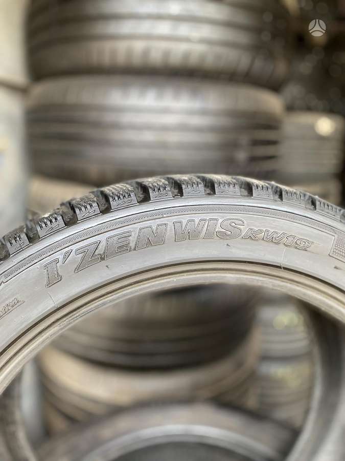 Kumho, winter 225/45 R17