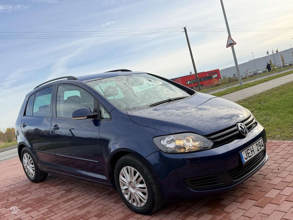 Volkswagen Golf Plus - 1