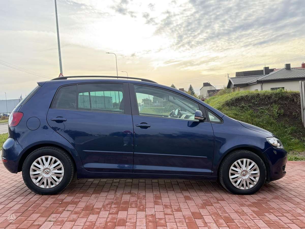 Volkswagen Golf Plus - 7