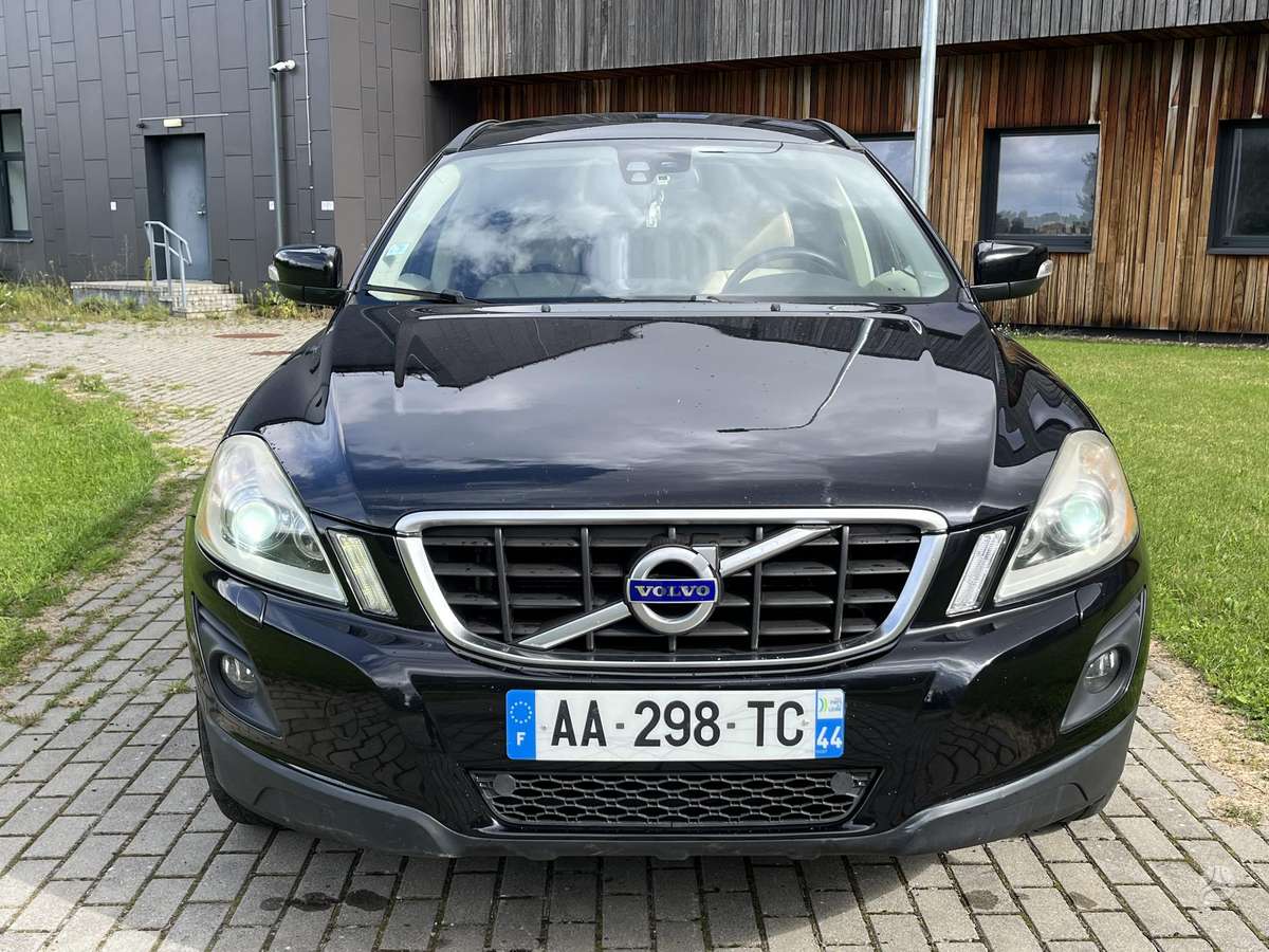 Volvo XC60 - 8