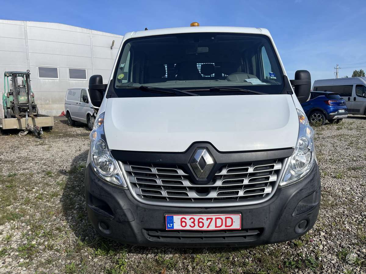 Renault Master, сдвоенная кабина
