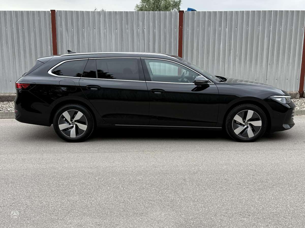 Volkswagen Passat - 2