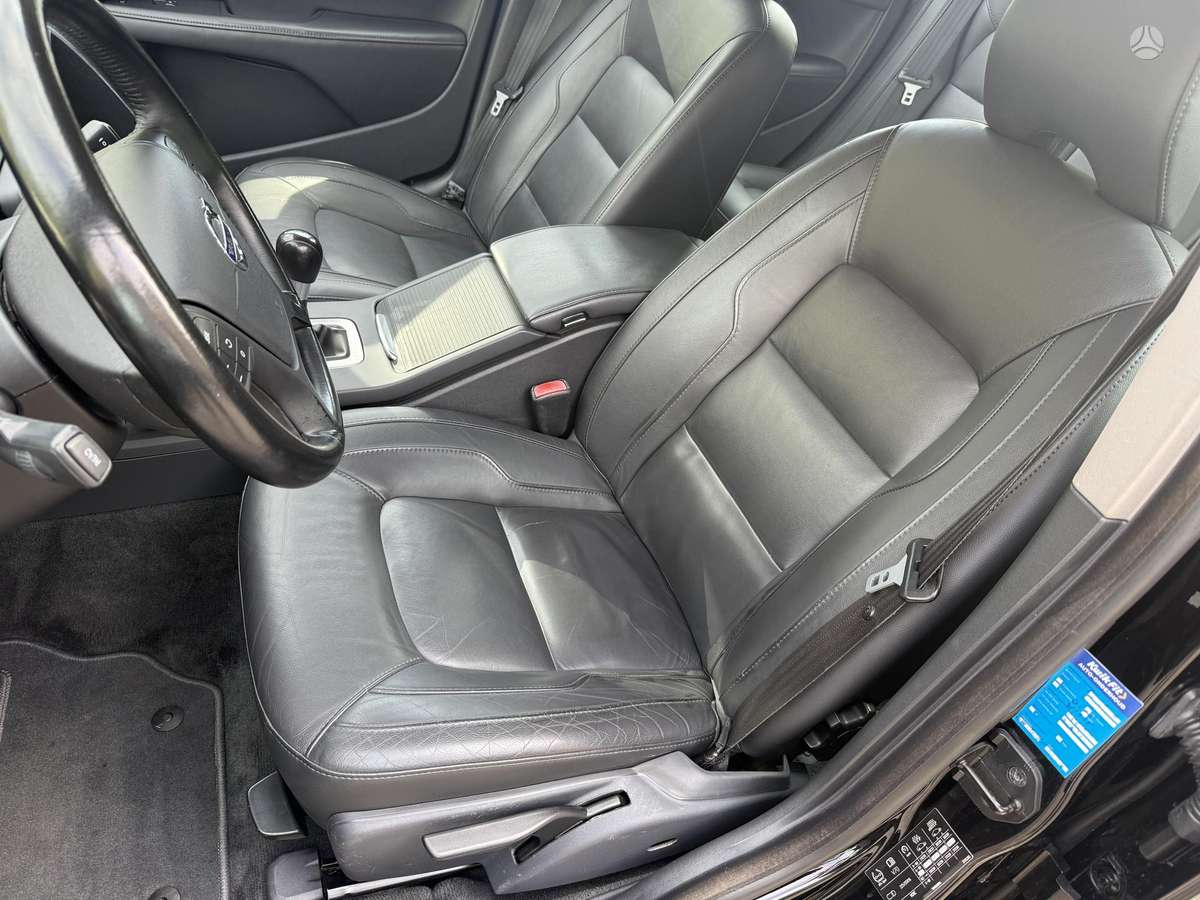 Volvo V70, 2.0 l., wagon