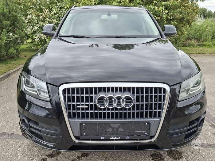 Audi Q5, 2.0 l., Внедорожник / Кроссовер