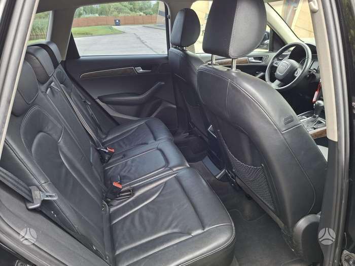 Audi Q5, 2.0 l., Внедорожник / Кроссовер