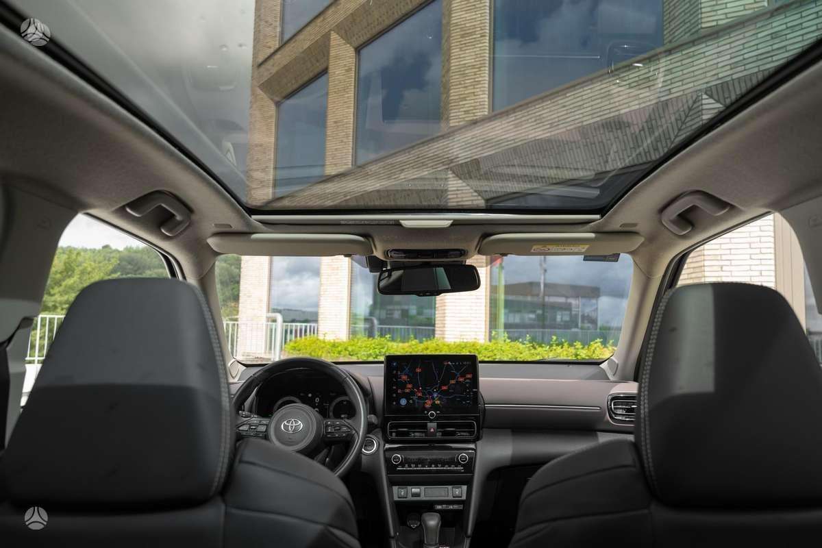 Toyota Yaris Cross - 10