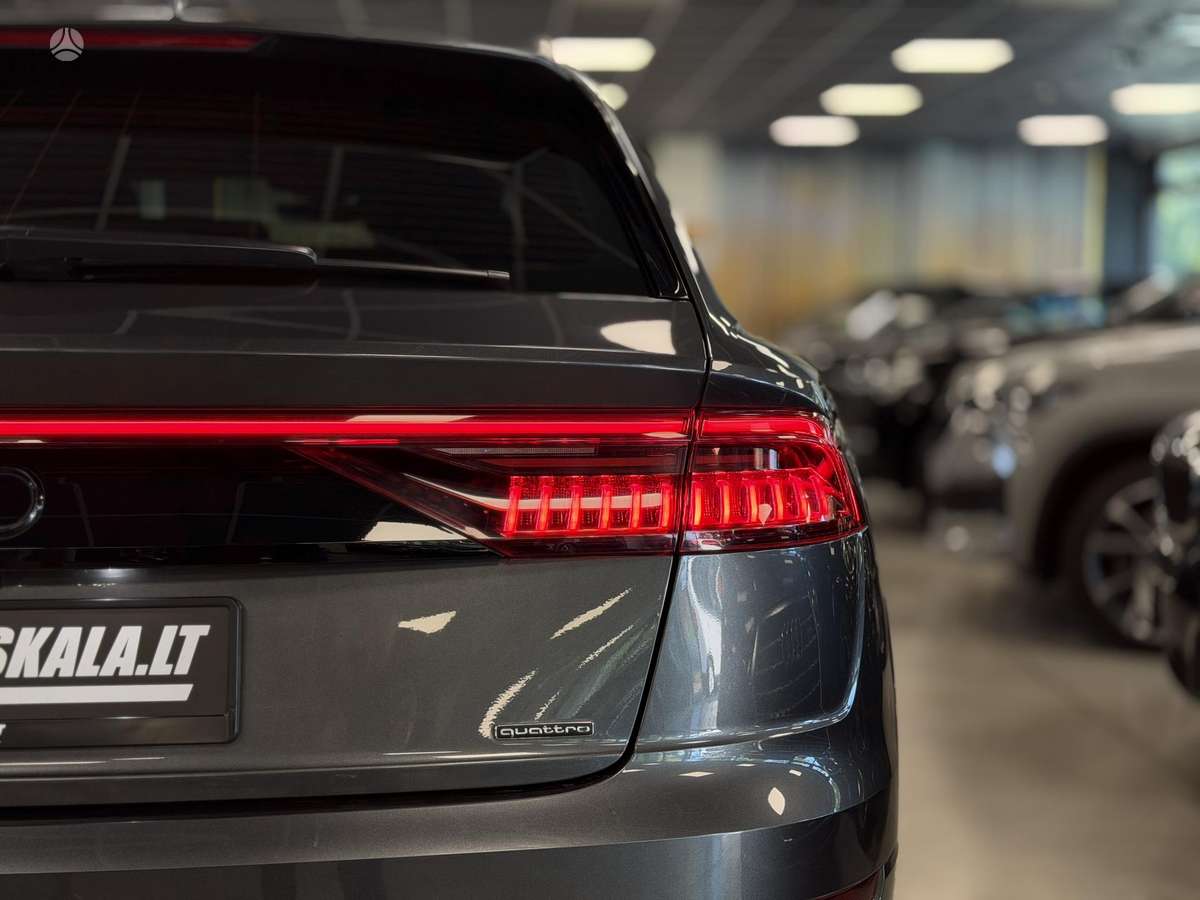 Audi Q8, 3.0 l., hatchback