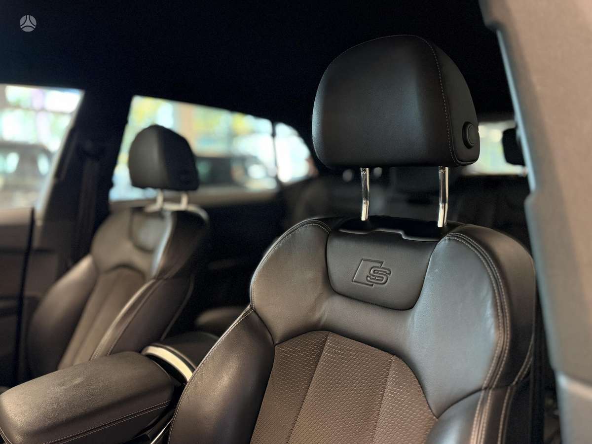 Audi Q8, 3.0 l., hatchback