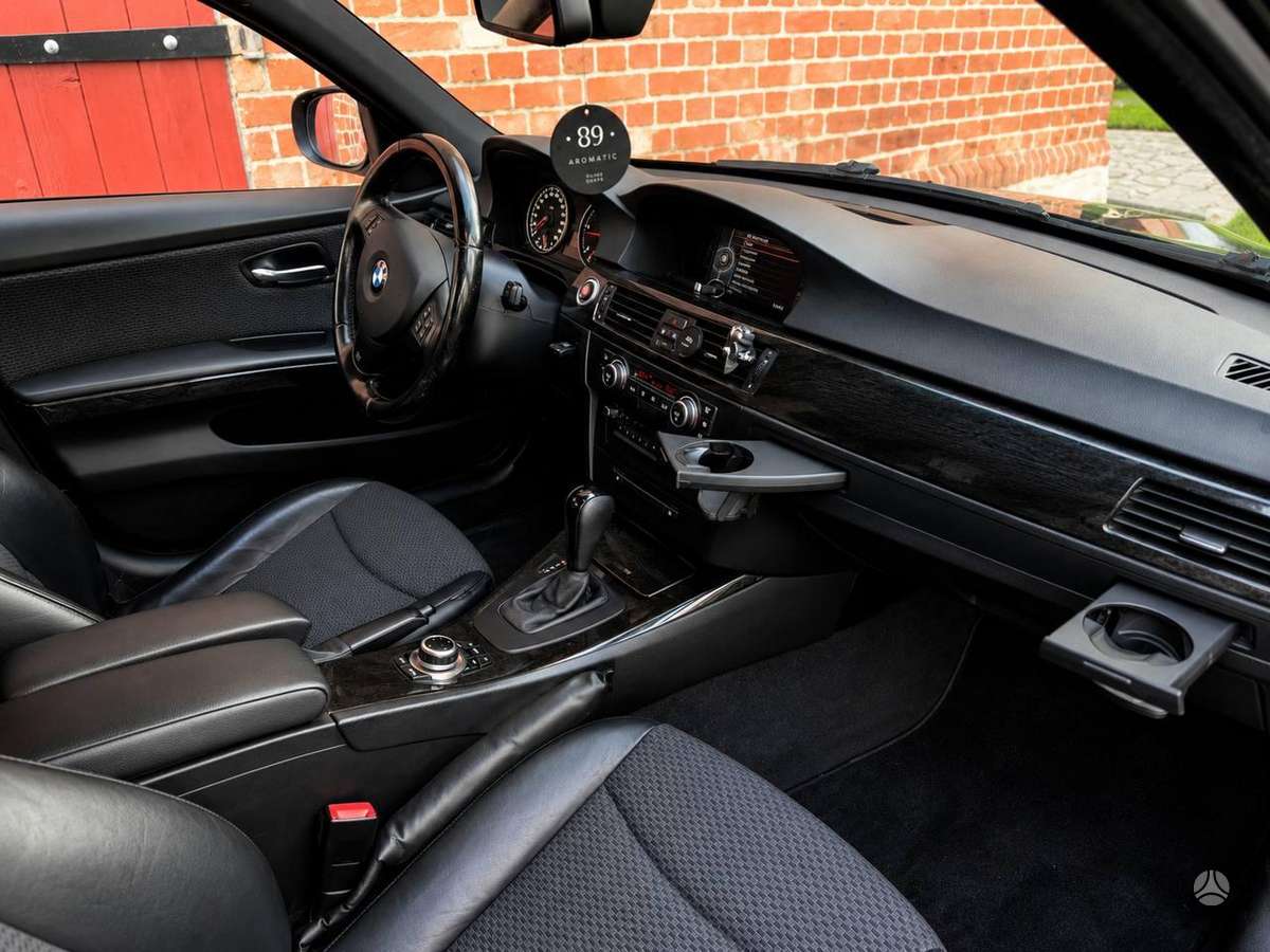 BMW 320, 2.0 l., Универсал