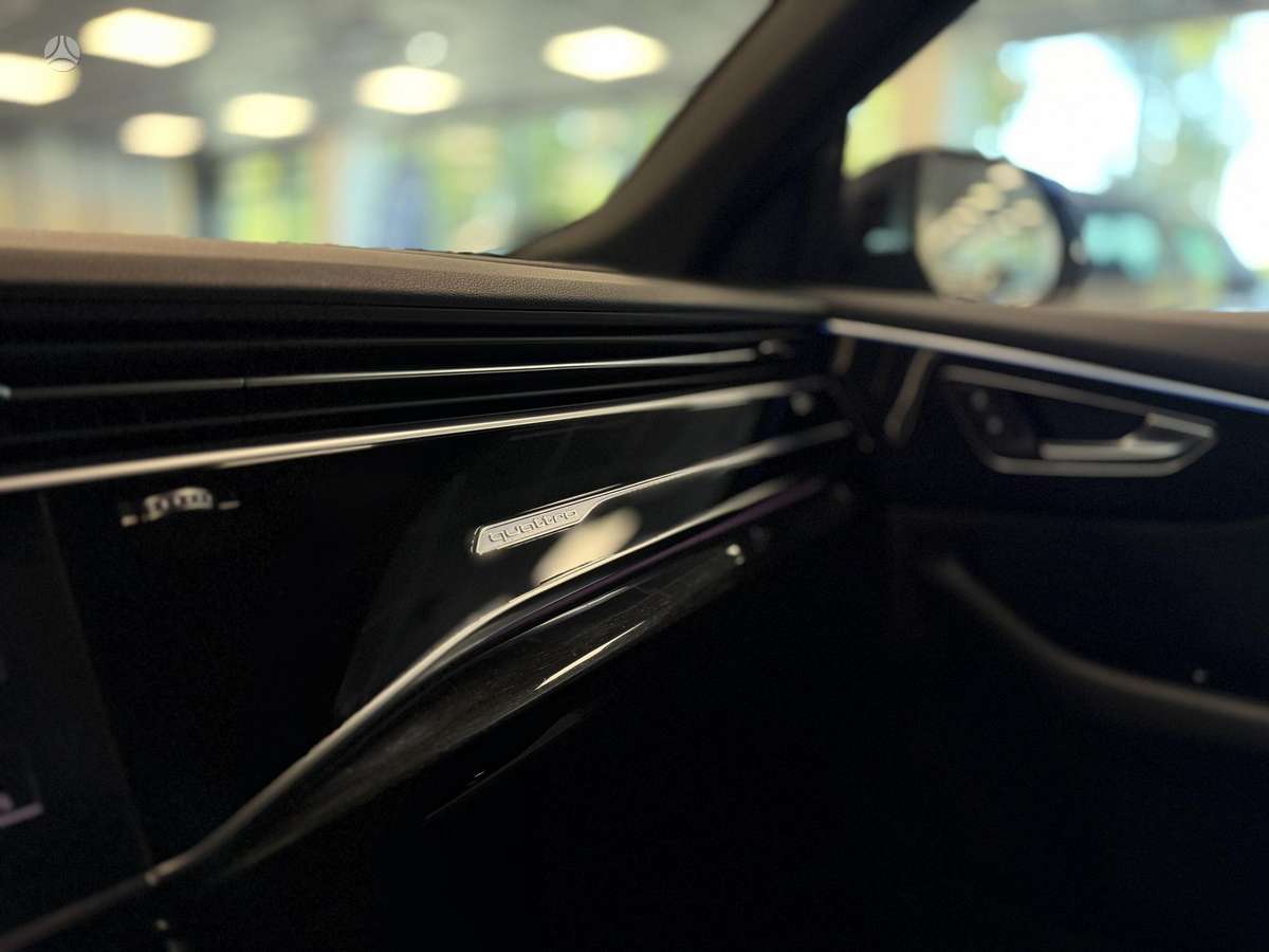 Audi Q8, 3.0 l., hatchback