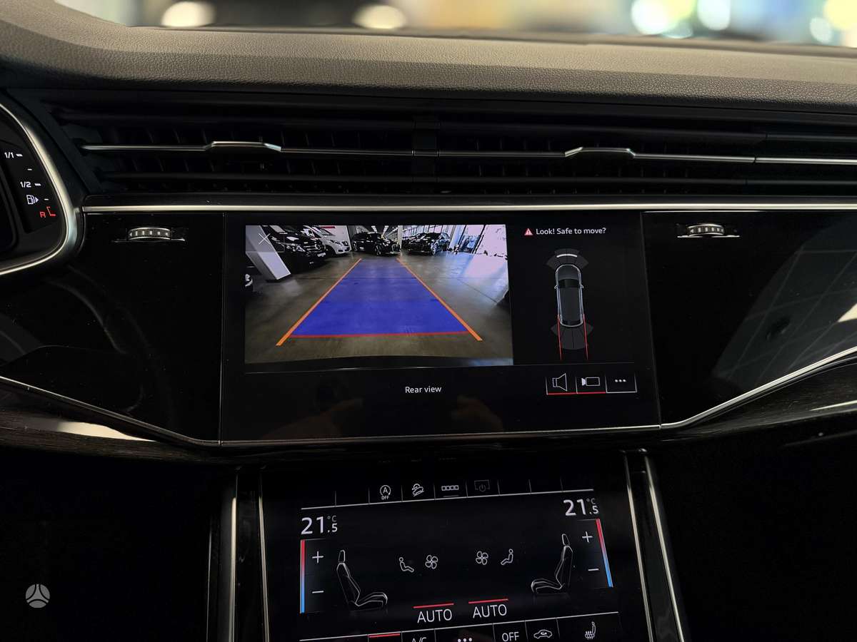 Audi Q8, 3.0 l., hatchback