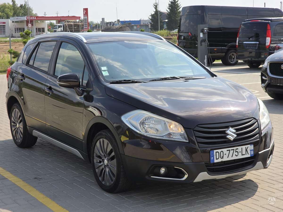 Suzuki SX4 S-Cross - 3