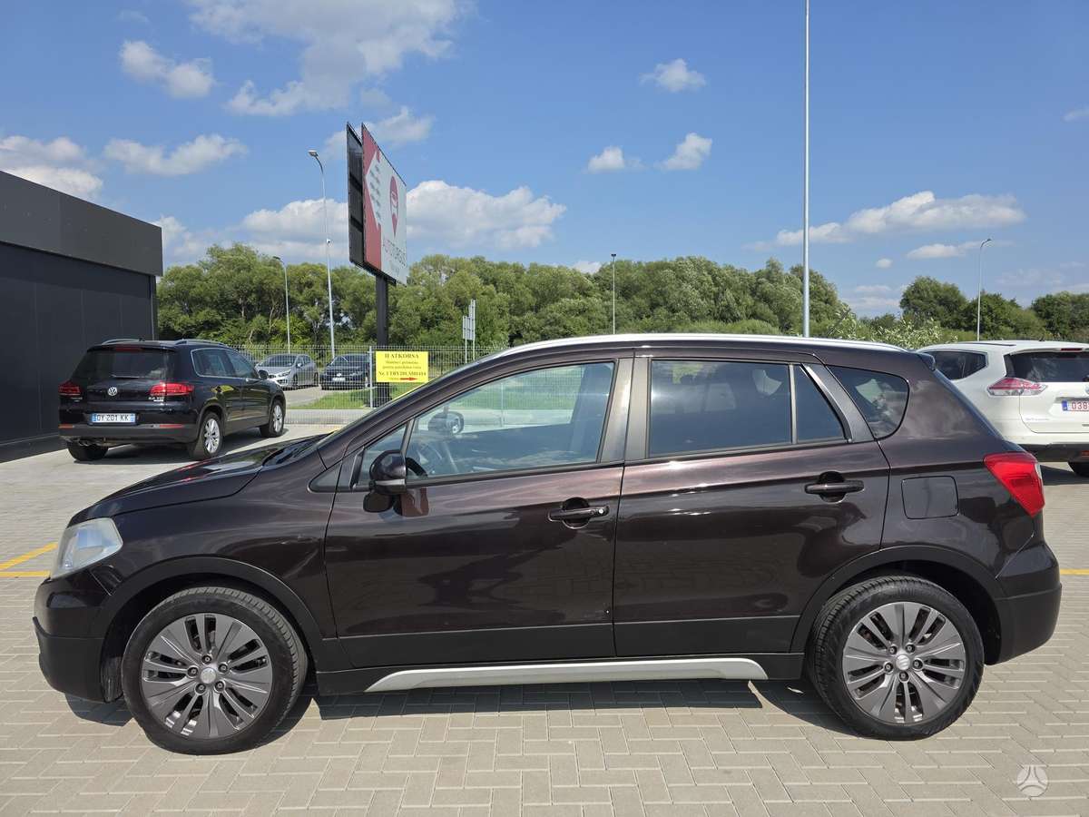Suzuki SX4 S-Cross - 8