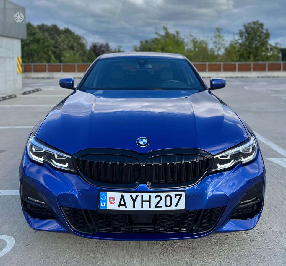 BMW 320, 2.0 l., Седан