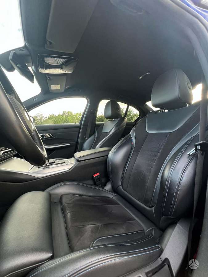 BMW 320, 2.0 l., Седан