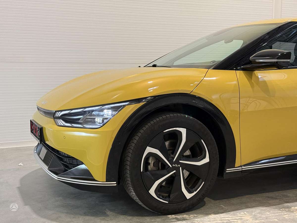Kia EV6, 77 kWh, off-road / crossover