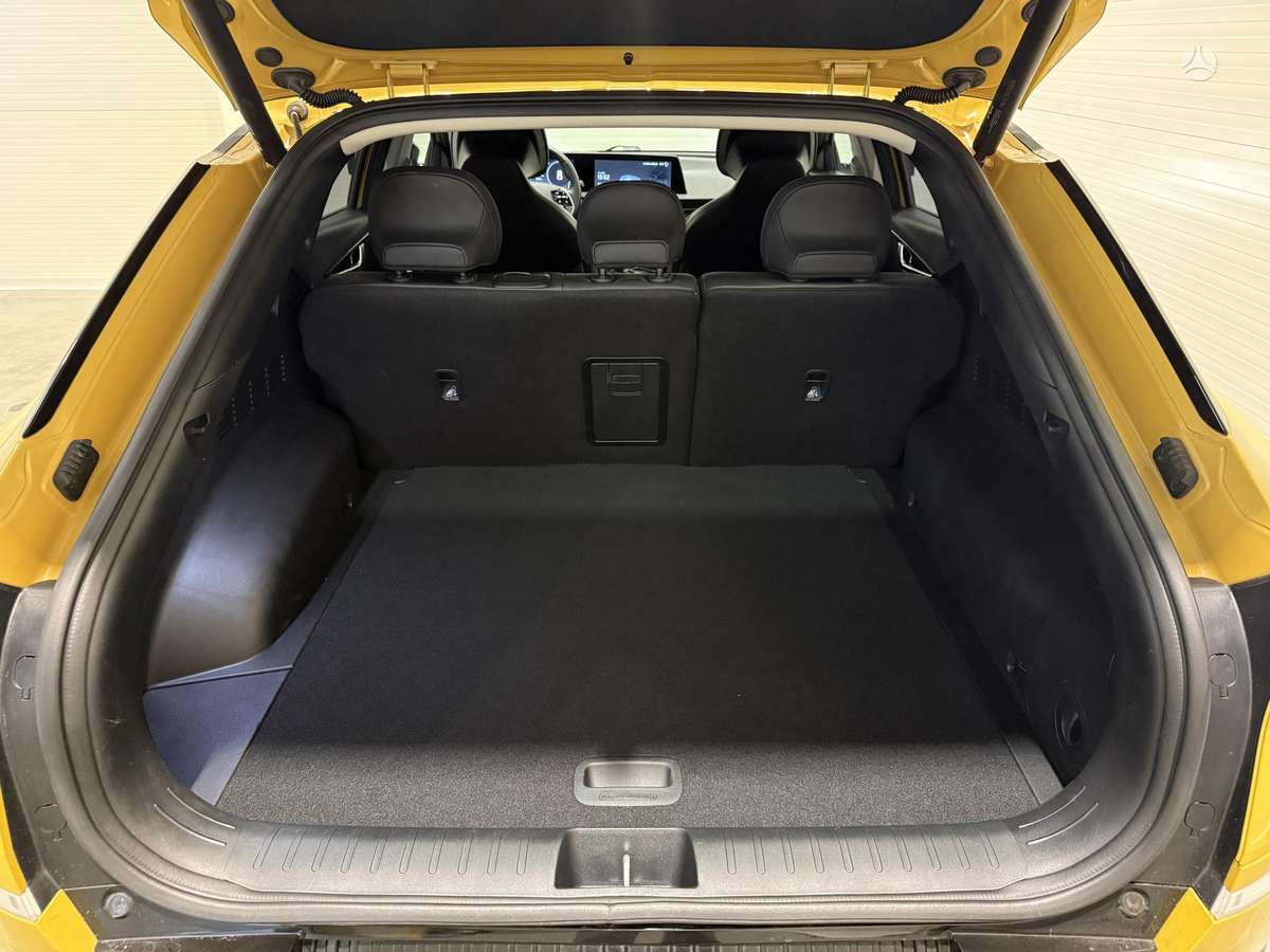 Kia EV6, 77 kWh, off-road / crossover