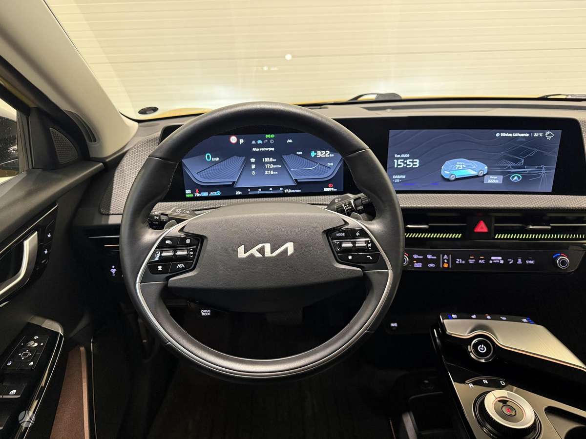 Kia EV6, 77 kWh, off-road / crossover